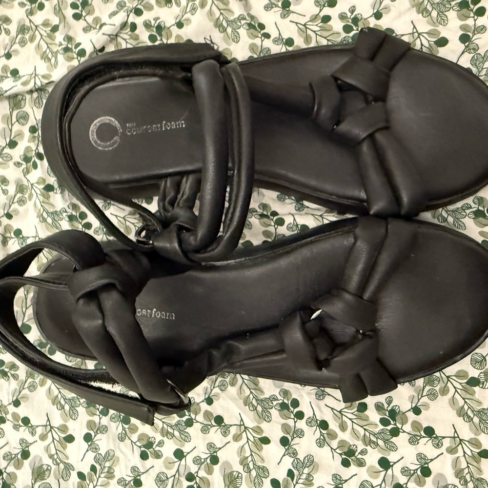 Women's Black Sandals